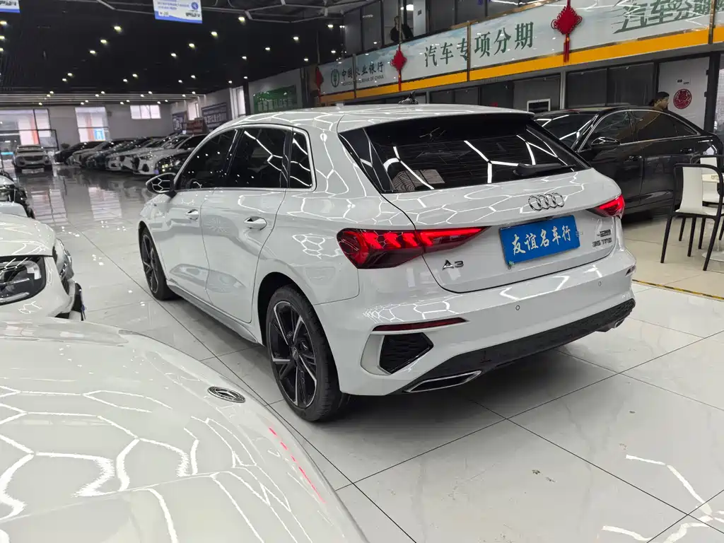 Audi A3 2021 Sportback 35 TFSI stylish and sporty купить на сайте DeffCars