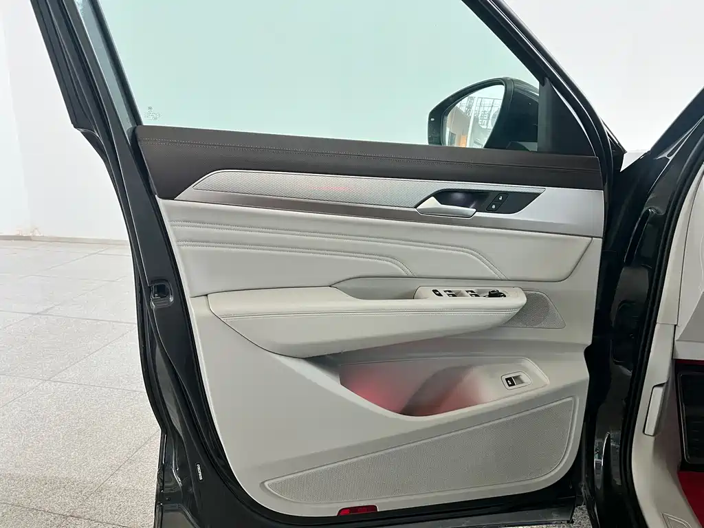 Lanxun 2023 380TSI four-wheel drive R-Line cruise version купить на сайте DeffCars