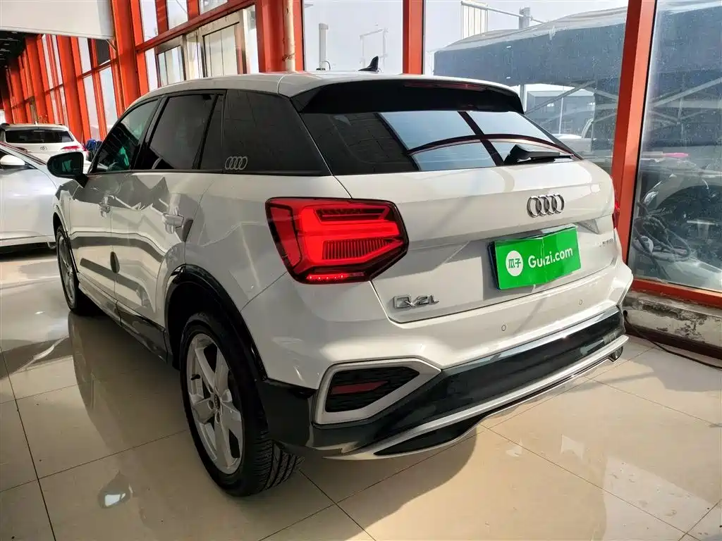Audi Q2L 2022 35 TFSI Enterprising and Elegant Model купить на сайте DeffCars