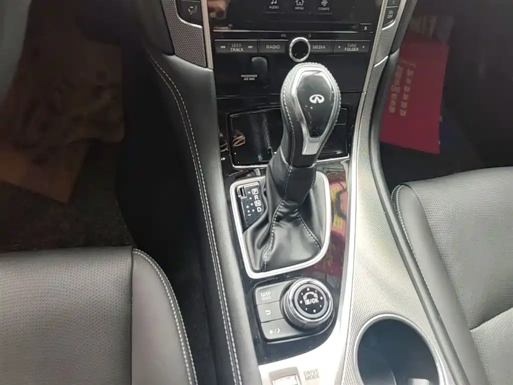 Infiniti Q50L 2018 2.0T Yixiang Edition National VI купить на сайте DeffCars
