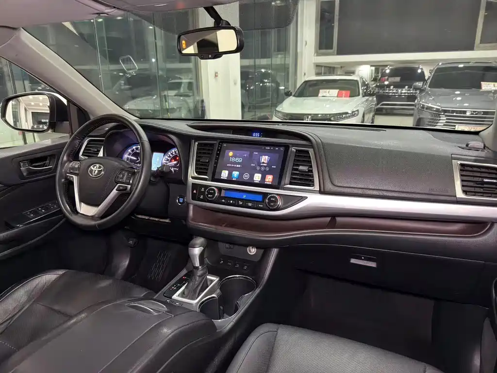 Highlander 2015 2.0T four-wheel drive luxury version 7 seats купить на сайте DeffCars