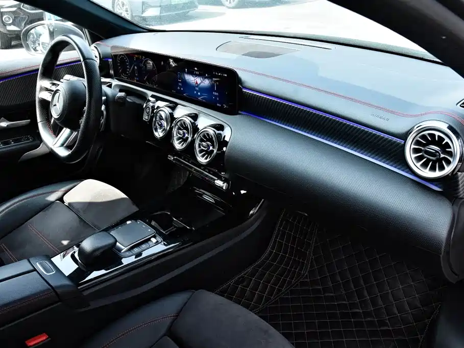 Mercedes-Benz A-Class 2022 A 200 L Sports Sedan Fashionable купить на сайте DeffCars