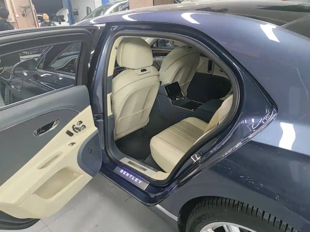 Flying Spur 2020 6.0T W12 Standard Edition купить на сайте DeffCars