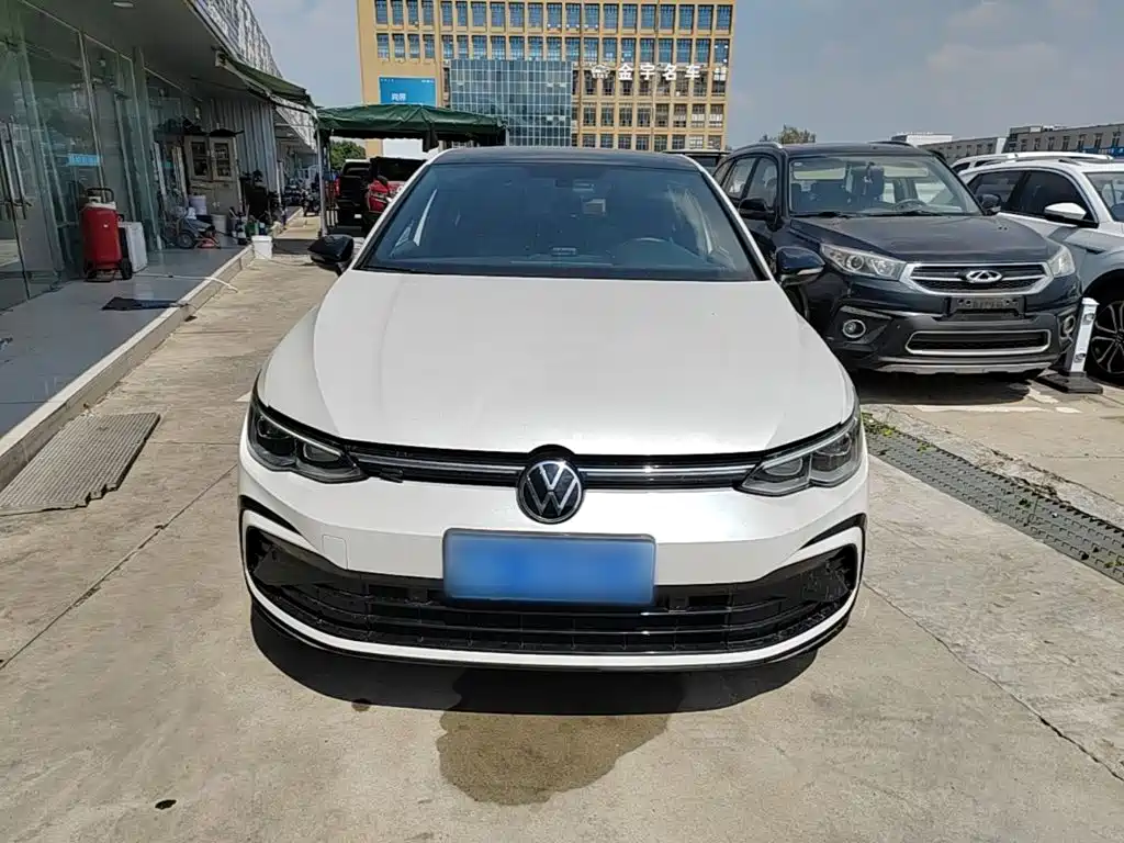 Golf 2023 280TSI DSG R-Line Lite купить на сайте DeffCars