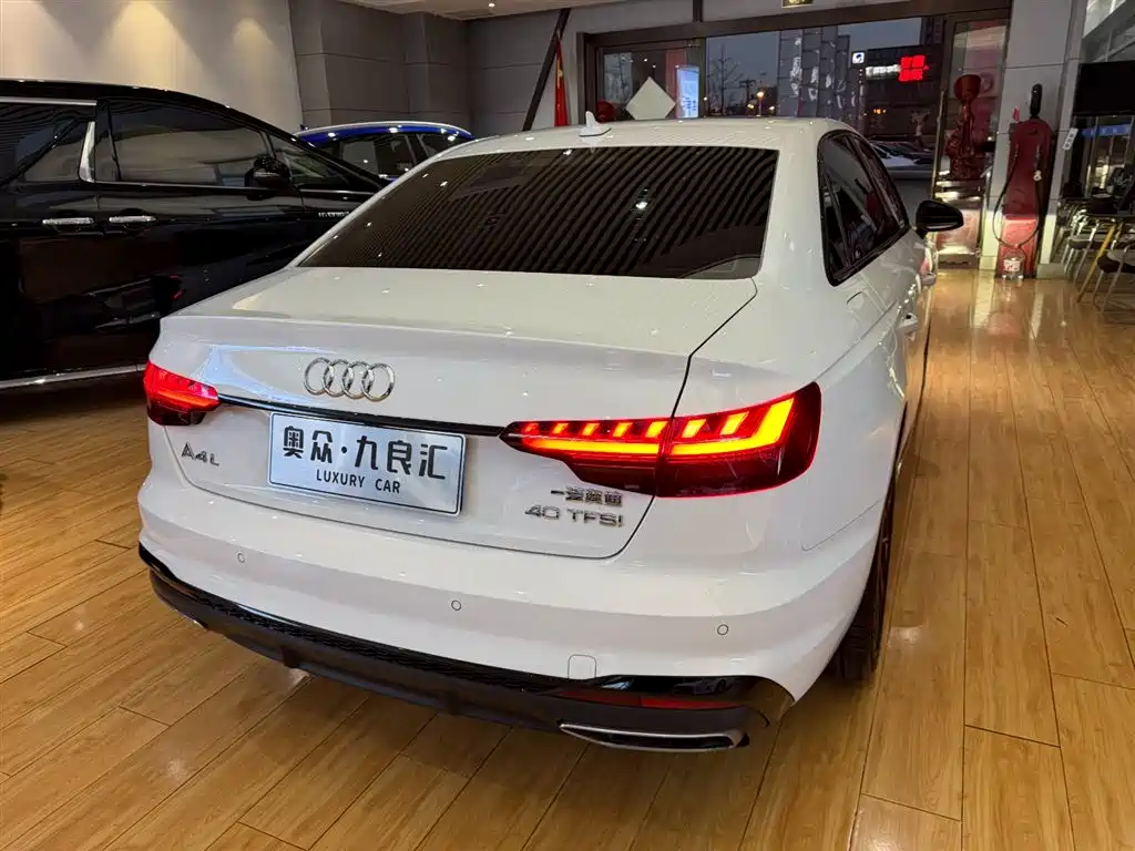 Audi A4L 2023 40 TFSI luxury and dynamic model купить на сайте DeffCars