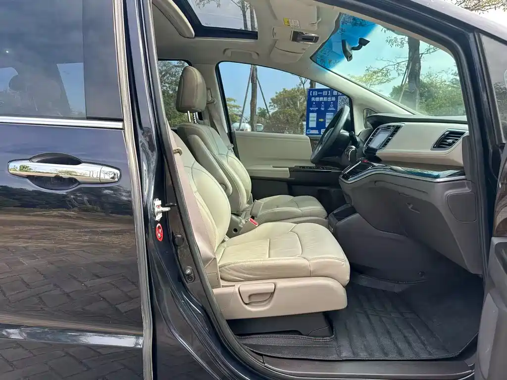 Odyssey 2017 2.4L Deluxe Edition купить на сайте DeffCars