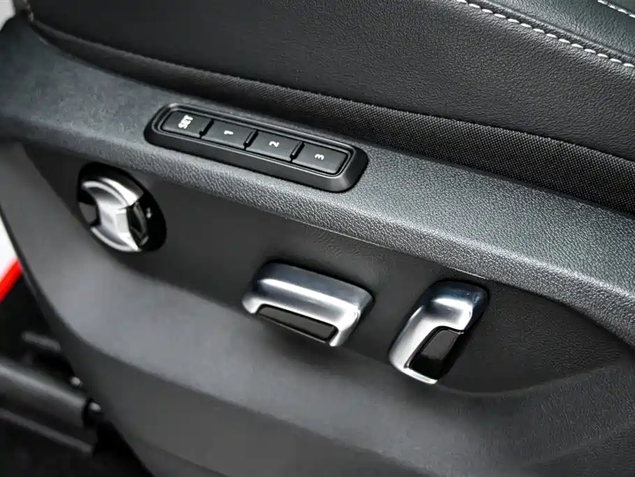 Touron 2024 380TSI four-wheel drive luxury version купить на сайте DeffCars