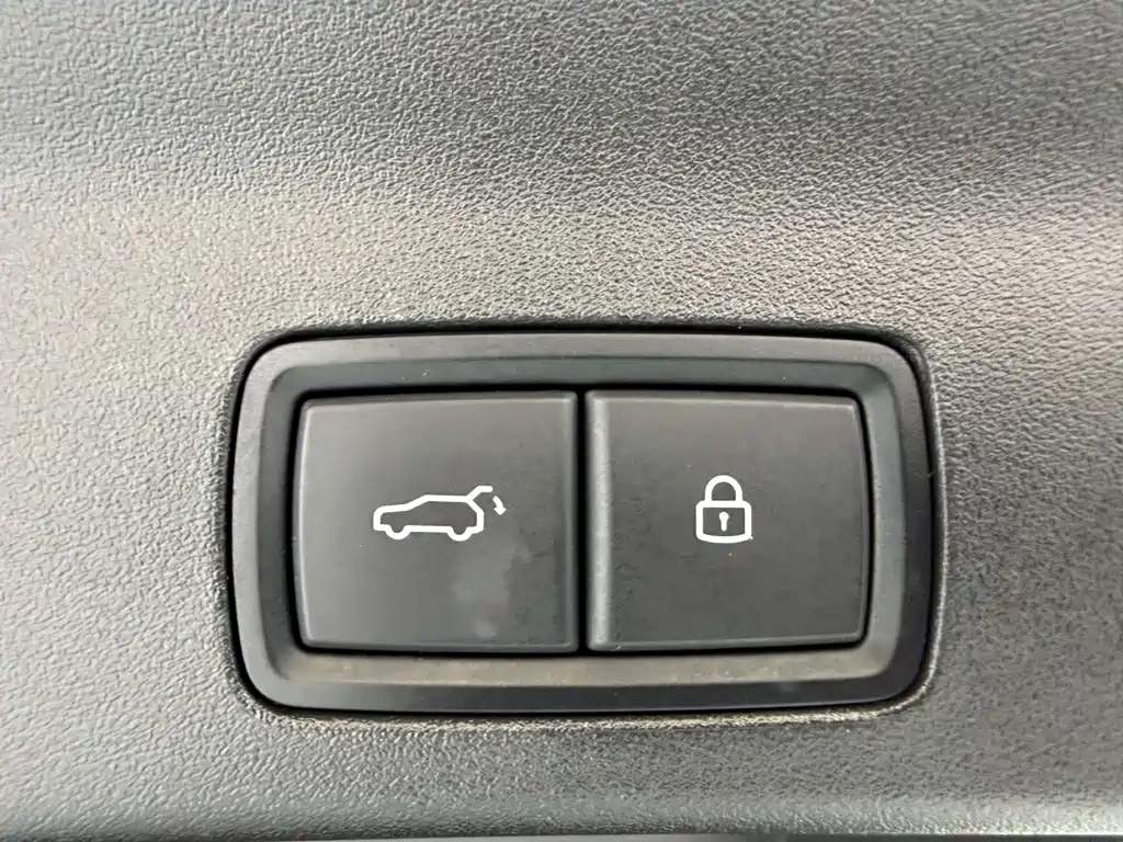 Ideal L9 2022 Max купить на сайте DeffCars