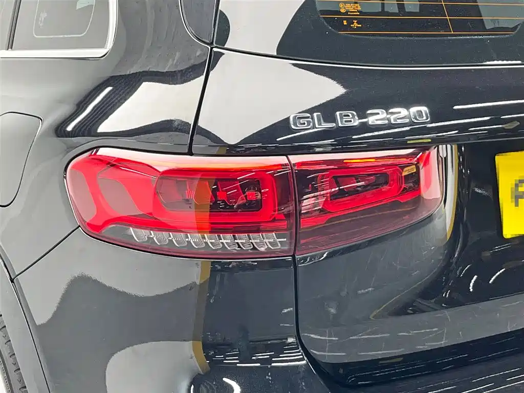 Mercedes-Benz GLB 2022 GLB 220 Fashion Model купить на сайте DeffCars