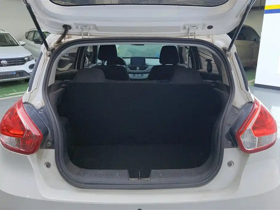 Baojun 310 2020 1.2L manual comfort model купить на сайте DeffCars