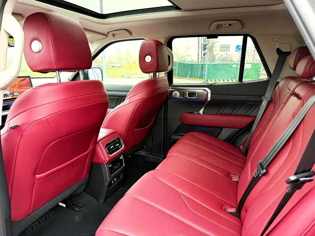 Tank 400 New Energy 2024 Hi4-T Off-Road Version купить на сайте DeffCars