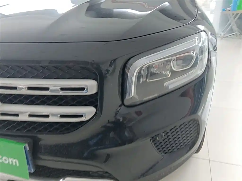 Mercedes-Benz GLB 2022 facelift version 2 GLB 200 dynamic version купить на сайте DeffCars