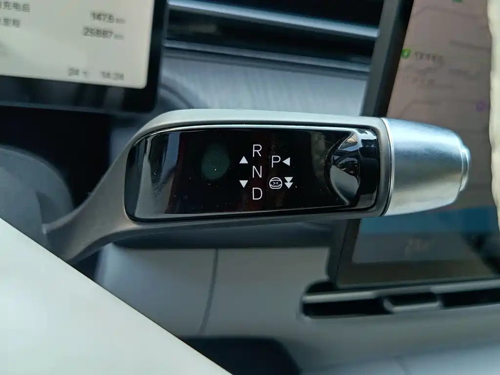 Xpeng G6 2025 model 625 long battery life Max flagship version купить на сайте DeffCars