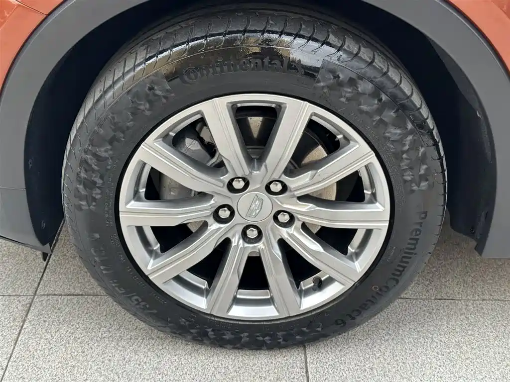 Cadillac XT4 2021 28T two-wheel drive luxury model купить на сайте DeffCars
