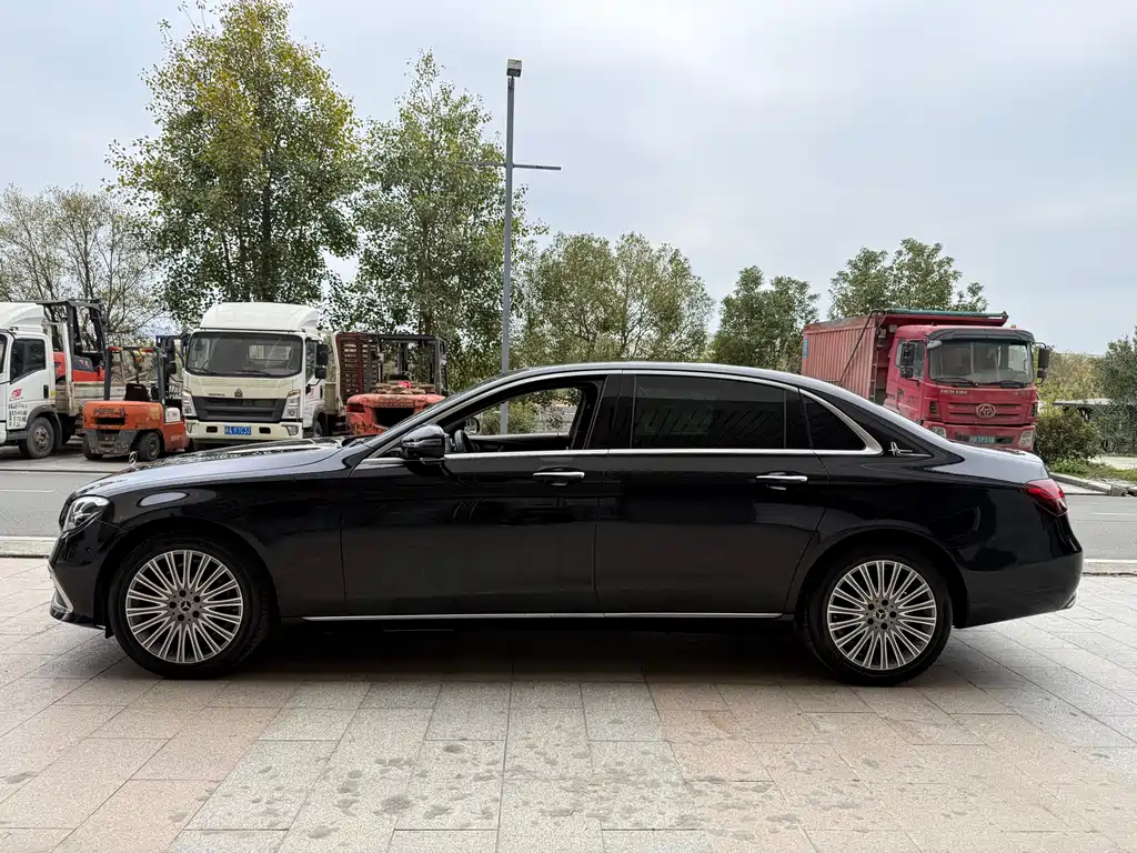 Mercedes-Benz E-Class 2022 Model Two E 300 L Luxury Model купить на сайте DeffCars