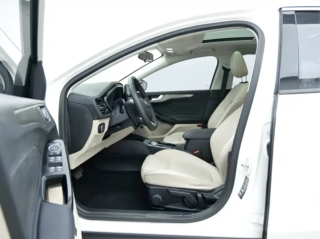 Focus 2021 Sedan EcoBoost 180 Automatic NeochaEDGE купить на сайте DeffCars
