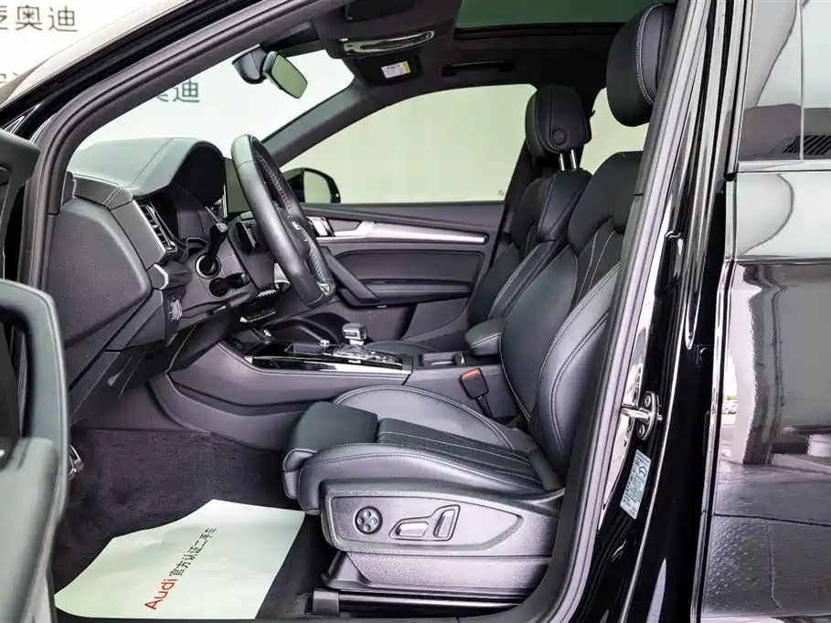 Audi Q5L 2024 40 TFSI luxury and dynamic model купить на сайте DeffCars