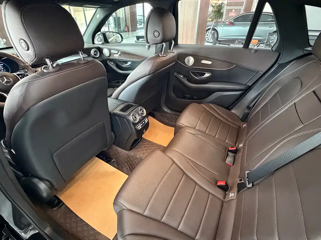 Mercedes-Benz GLC 2022 facelift 2 GLC 260 L 4MATIC luxury model купить на сайте DeffCars