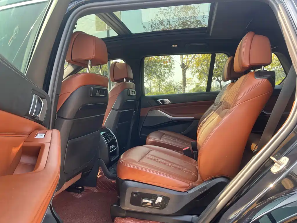 BMW X7 2022 xDrive40i Exclusive M Sports Package купить на сайте DeffCars