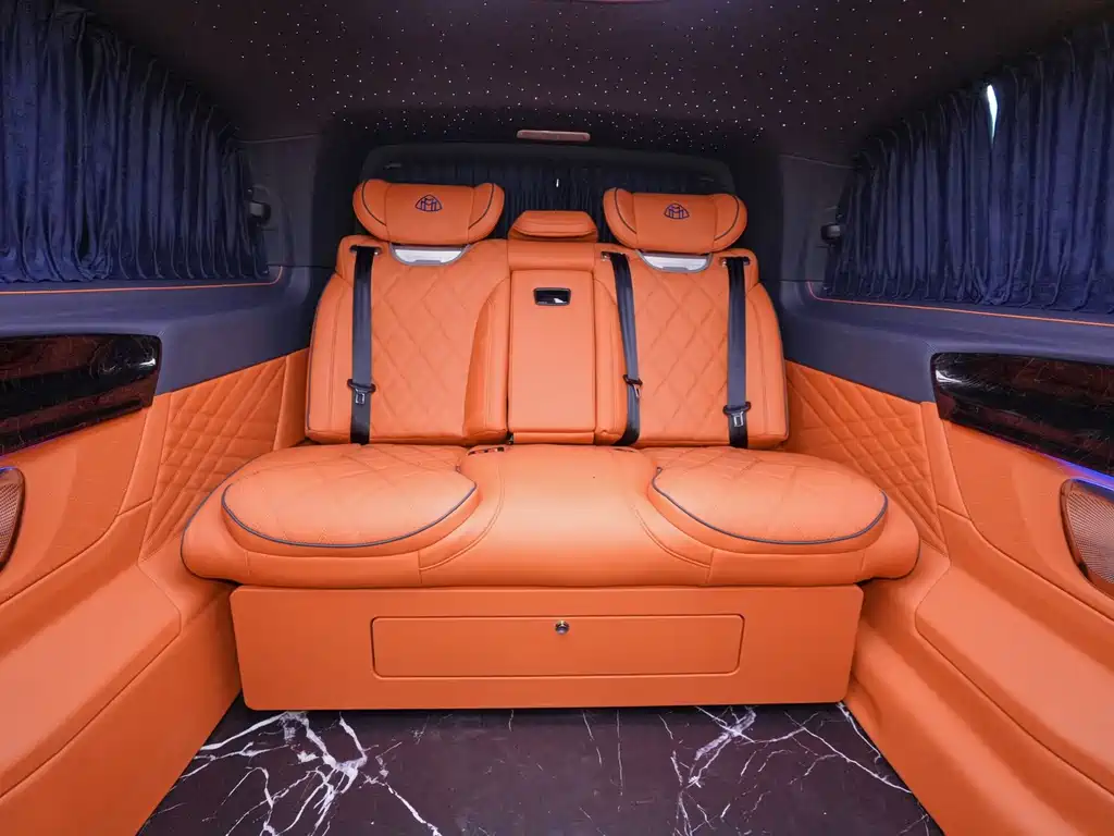 Vito 2024 2.0T Business Edition 7 seats купить на сайте DeffCars