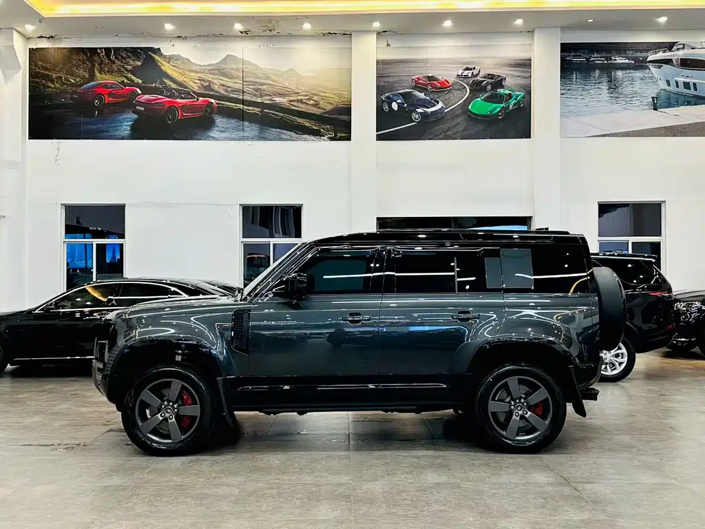 Land Rover Defender 2025 110 3.0T P400 X-Dynamic HSE купить на сайте DeffCars