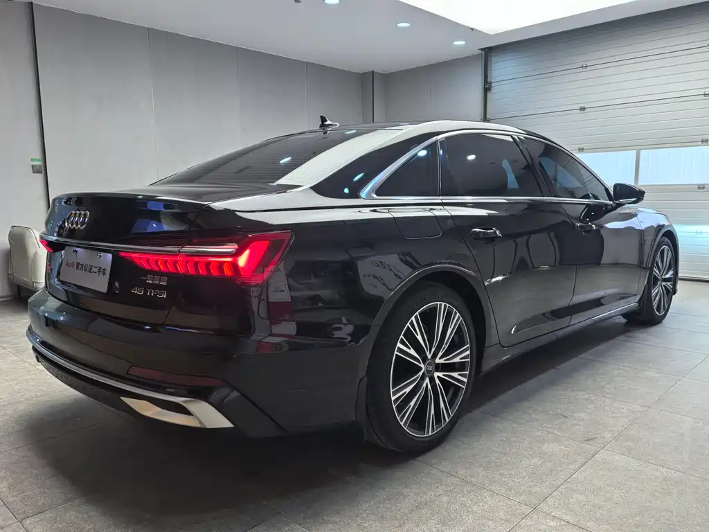 Audi A6L 2023 40 TFSI luxury and dynamic model купить на сайте DeffCars