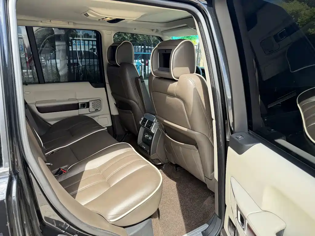 Range Rover 2011 5.0 NA V8 HSE купить на сайте DeffCars