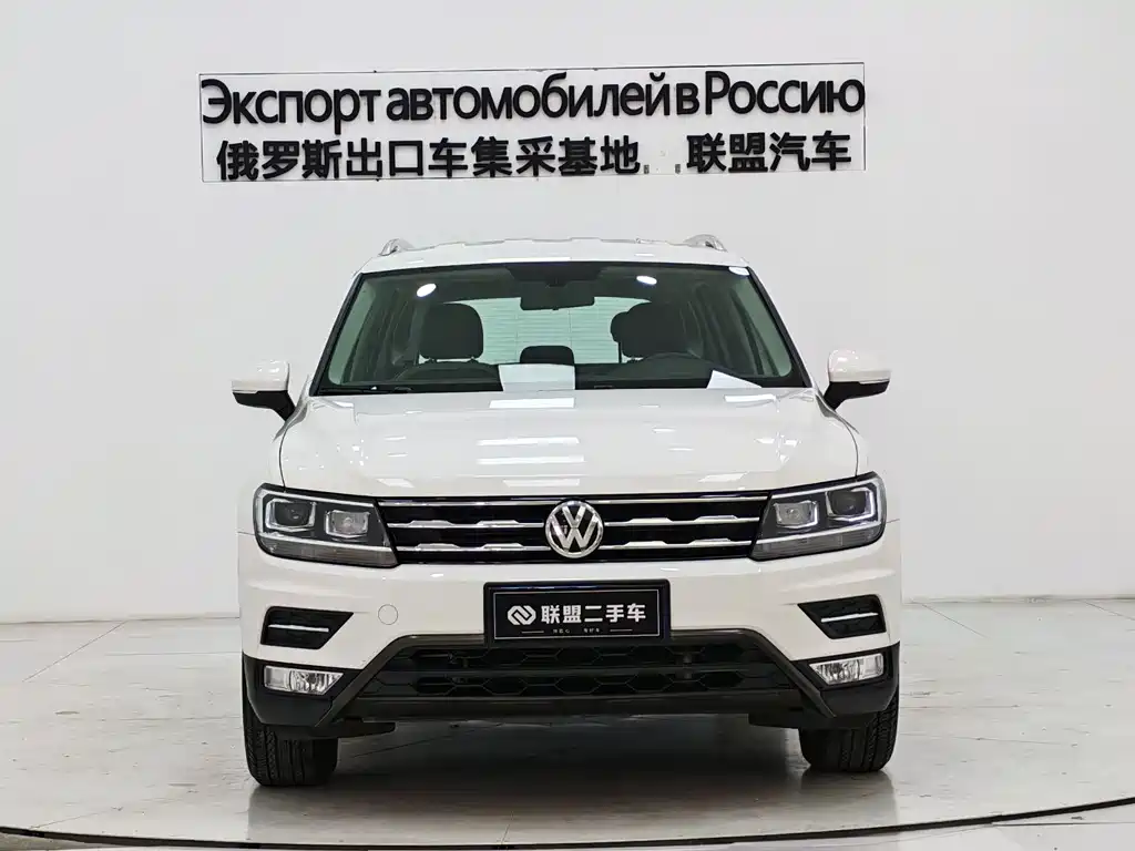 Tiguan L 2017 330TSI automatic two-wheel drive comfort version купить на сайте DeffCars