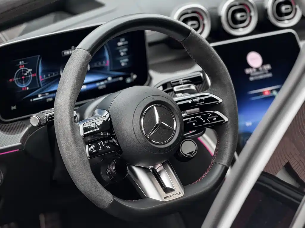 Mercedes-Benz C-Class AMG New Energy 2024 AMG C 63 S E PERFORMANCE F1 Special Edition купить на сайте DeffCars