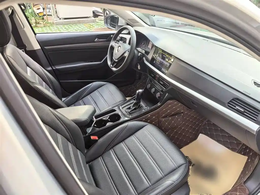Lavida 2021 1.5L automatic fashion version купить на сайте DeffCars