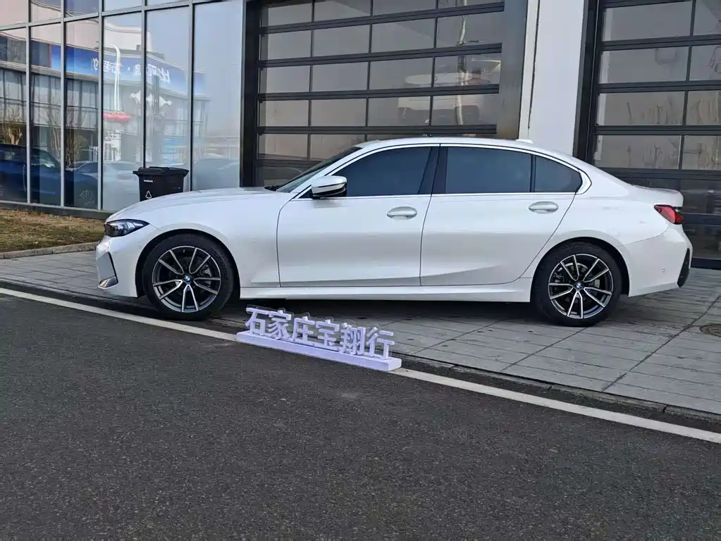 BMW 3 Series 2024 325Li M Sports Package купить на сайте DeffCars