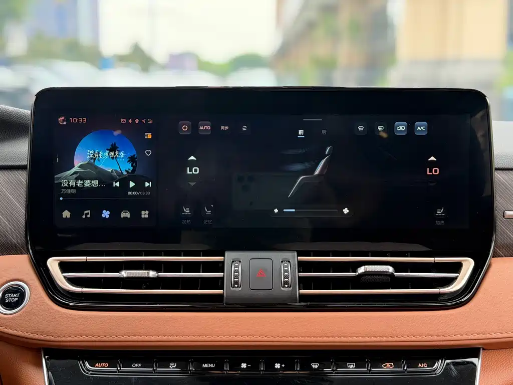 Hongqi HQ9 PHEV 2024 2.0T four-wheel drive business version купить на сайте DeffCars