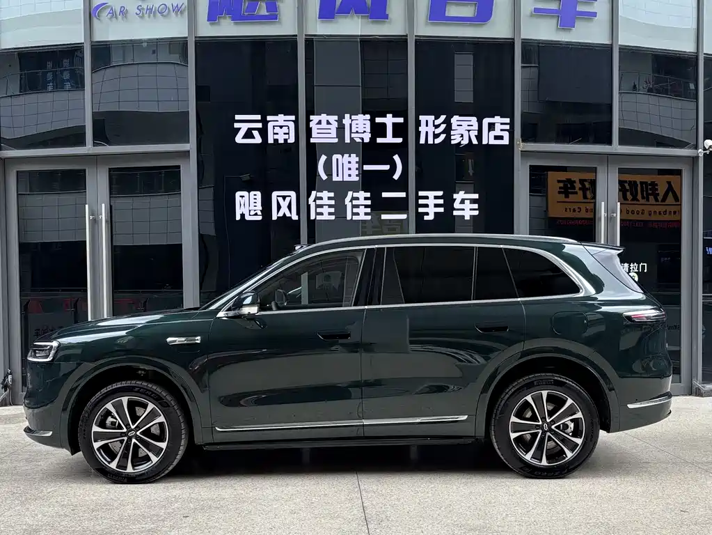 Wenjie M7 2026 extended range Ultra four-wheel drive version 5 seats (192-line lidar) купить на сайте DeffCars
