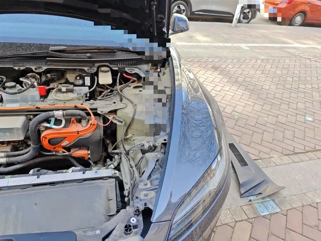 Model 3 2023 rear-wheel drive version купить на сайте DeffCars