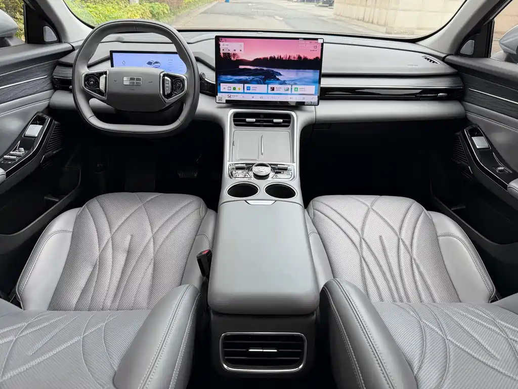 Galaxy L6 2025 EM-i 140km Starship Edition купить на сайте DeffCars