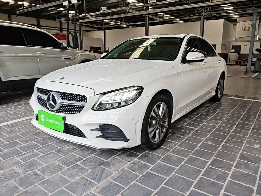 Mercedes-Benz C-Class 2019 C 180 L Fashionable Sports Edition купить на сайте DeffCars