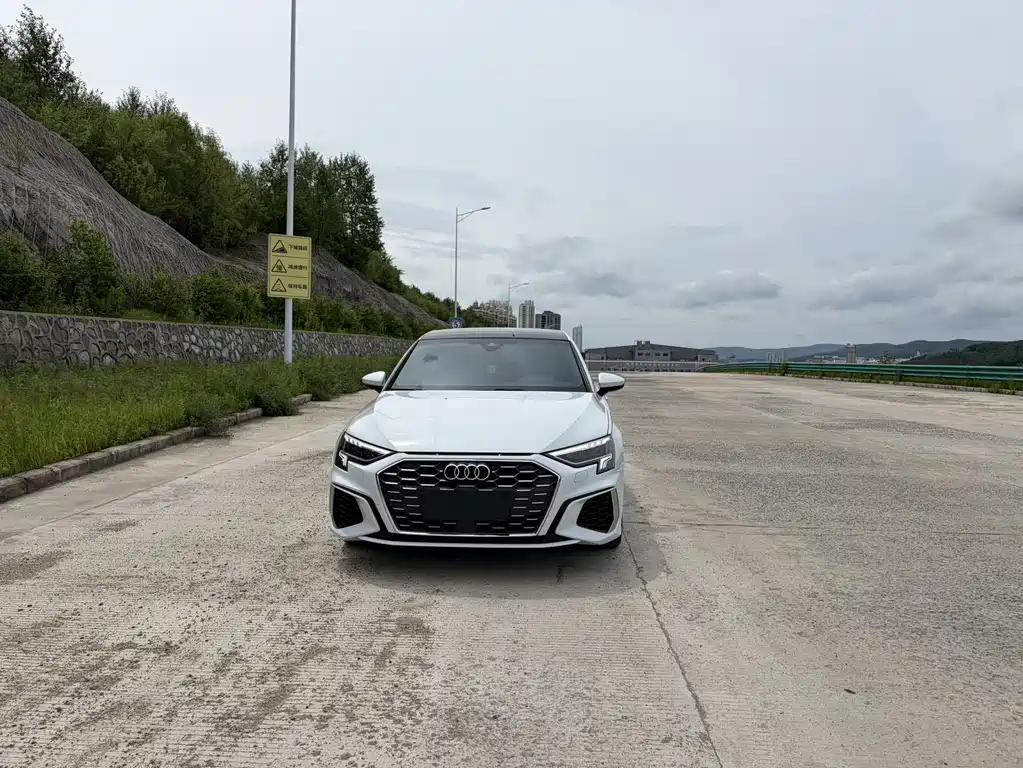 Audi A3 2022 Sportback 35 TFSI stylish and sporty купить на сайте DeffCars