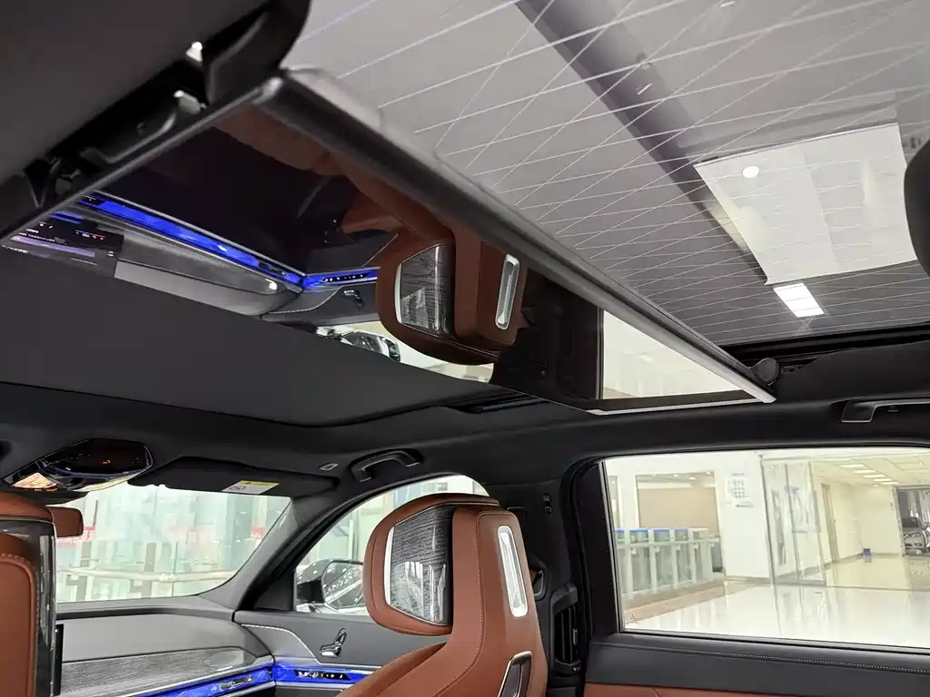 BMW 7 Series 2023 740Li Exclusive M Sports Package купить на сайте DeffCars