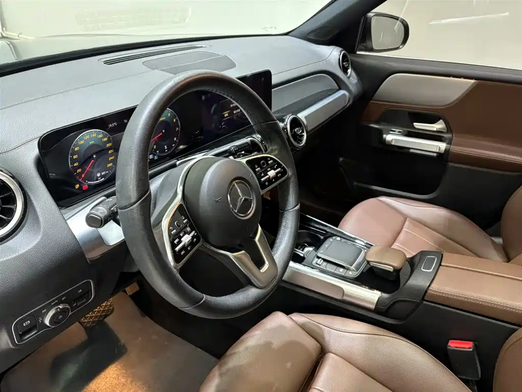 Mercedes-Benz GLB 2022 GLB 200 Dynamic купить на сайте DeffCars