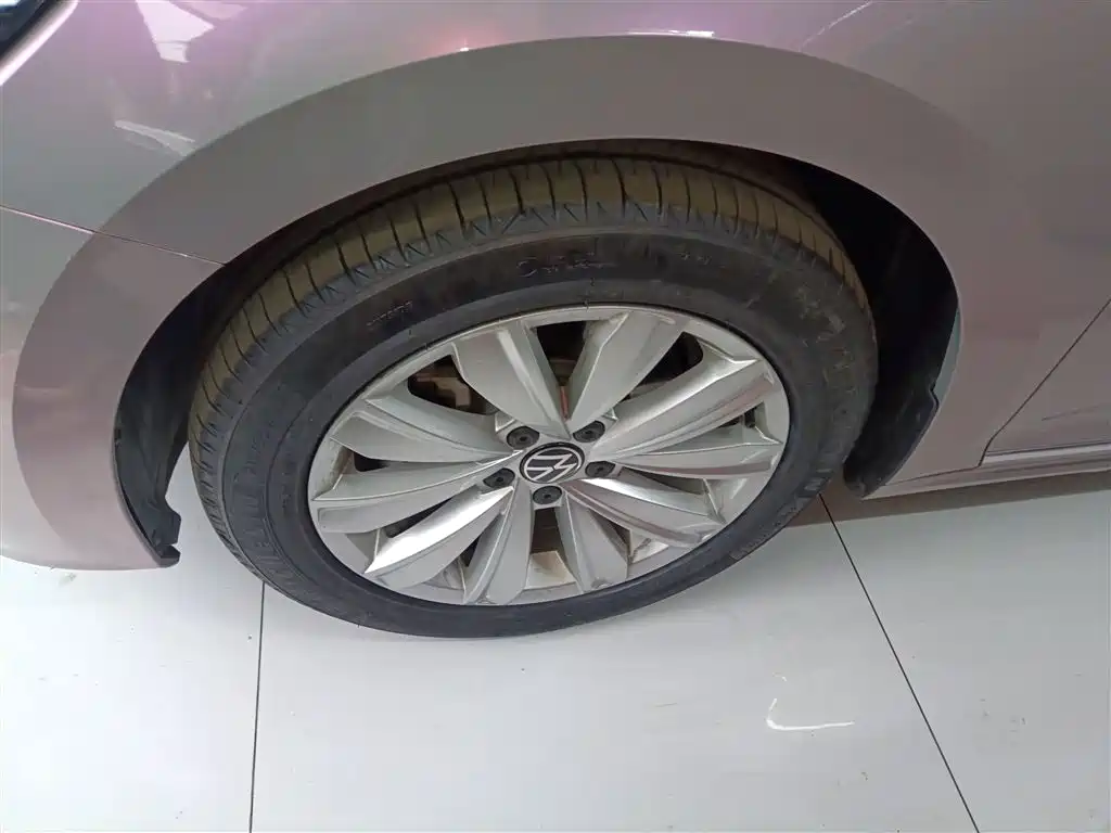 Passat 2020 facelift 330TSI Elite Edition National VI купить на сайте DeffCars