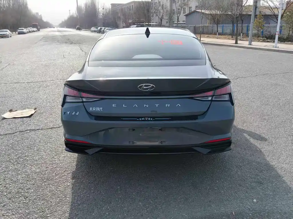 Elantra 2021 1.5L CVT LUX Premium Edition купить на сайте DeffCars