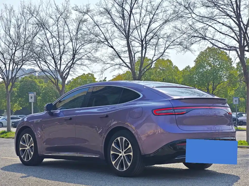 Zhijie R7 2024 pure electric 667km Pro купить на сайте DeffCars