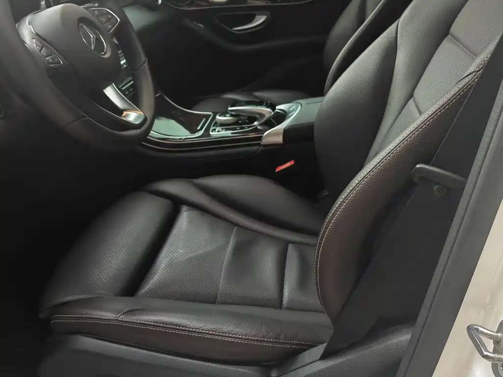 Mercedes-Benz GLC 2019 GLC 260 4MATIC Dynamic купить на сайте DeffCars