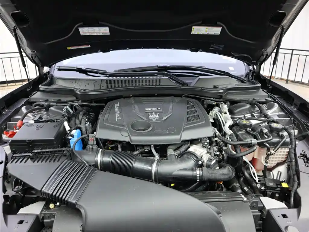Ghibli 2023 2.0T GT купить на сайте DeffCars