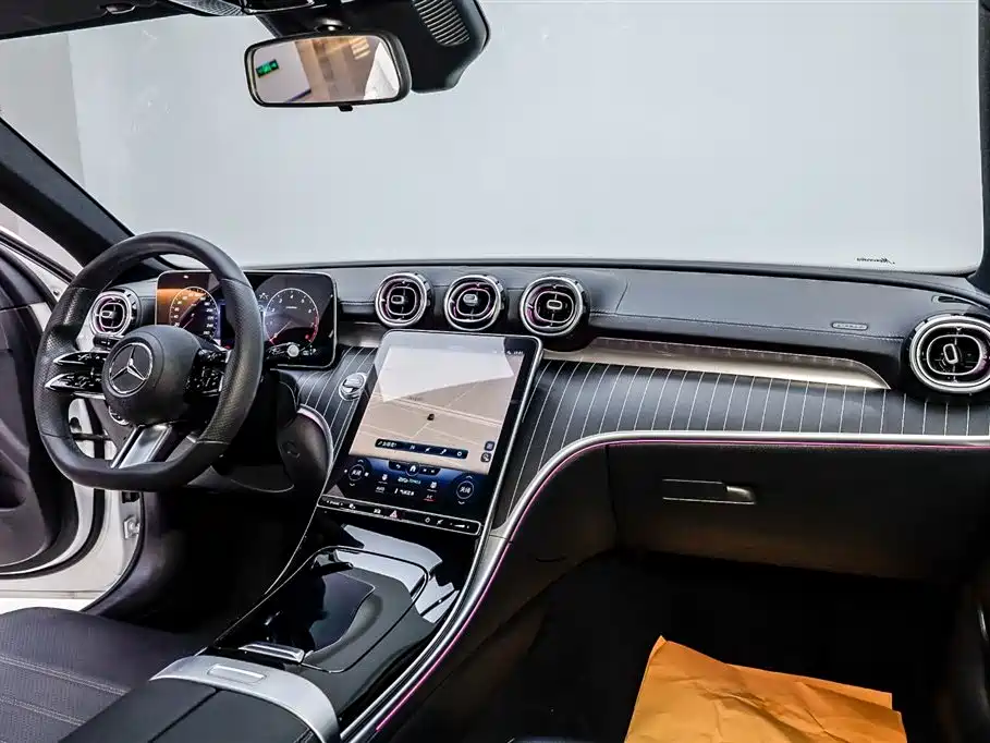 Mercedes-Benz C-Class 2022 facelift C 260 L sports version купить на сайте DeffCars