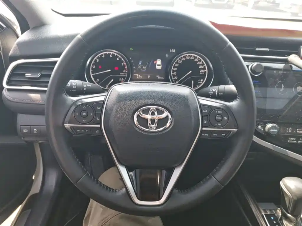 Camry 2019 2.5G Deluxe Edition National V купить на сайте DeffCars