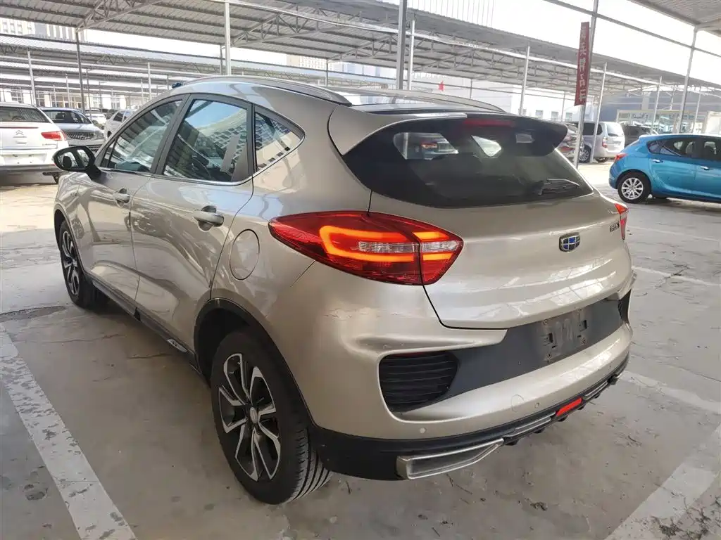 Emgrand GS 2018 trendsetting version 1.4T automatic leading smart connected model купить на сайте DeffCars