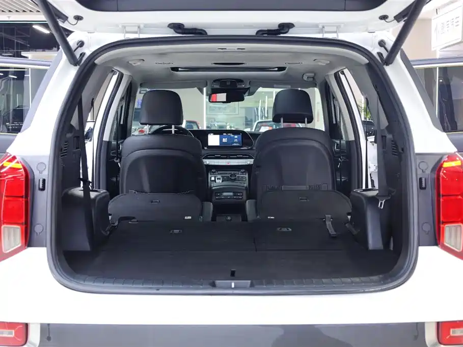 Paristi 2021 3.5L automatic four-wheel drive GLS купить на сайте DeffCars