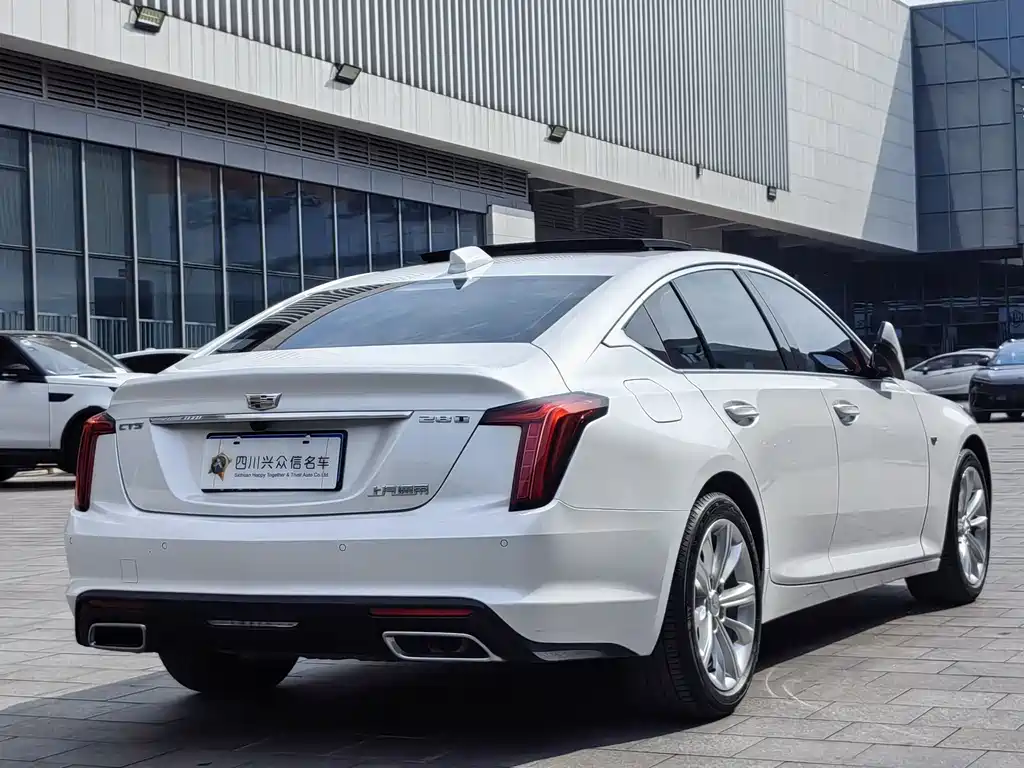 Cadillac CT5 2024 28T Luxury Pro купить на сайте DeffCars