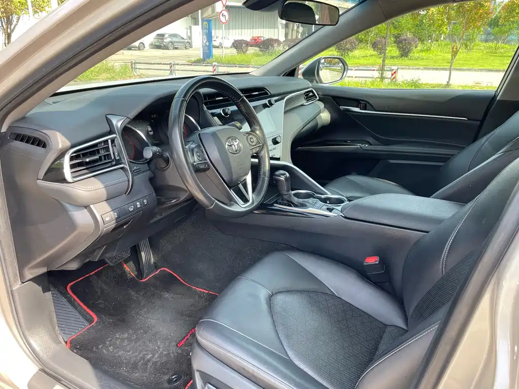 Camry 2019 2.5S Advanced Edition National V купить на сайте DeffCars